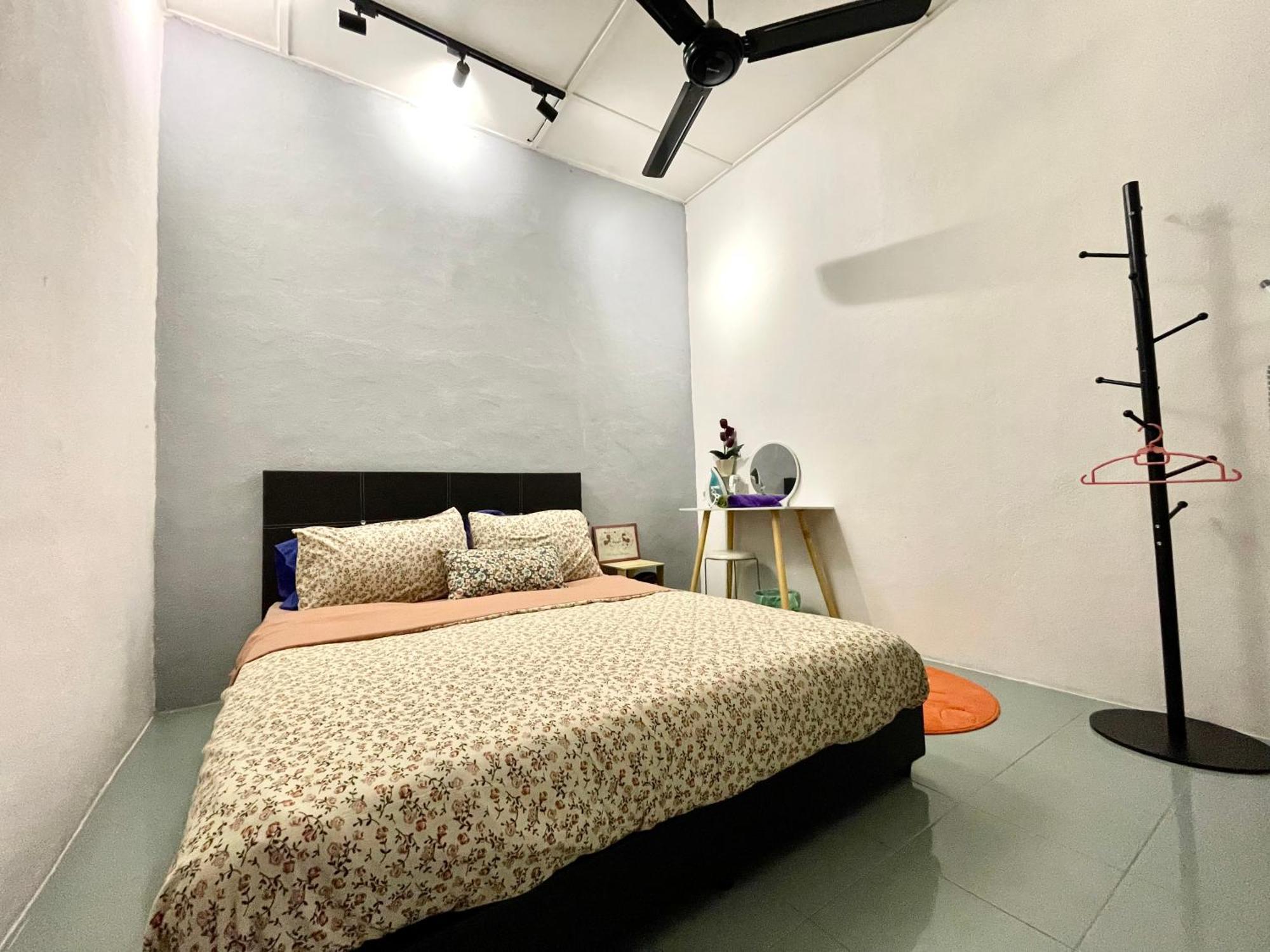 Heritage Cozy Entire 3 Bedroom House At Kijang Alma Bukit Mertajam Exteriör bild